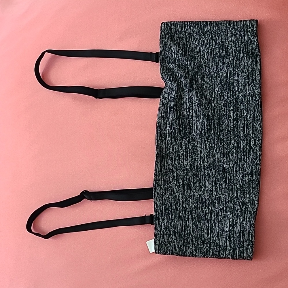 VS Pink Unlined Compression Sports Bra